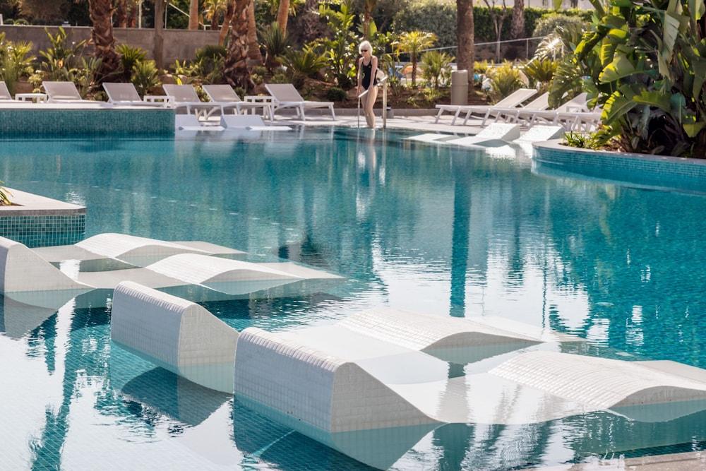 Aqua Hotel Silhouette & Spa - Adults Only Malgrat de Mar Ngoại thất bức ảnh