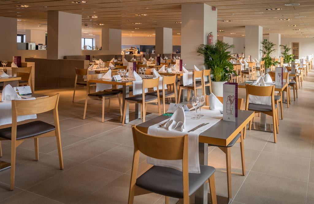 Aqua Hotel Silhouette & Spa - Adults Only Malgrat de Mar Ngoại thất bức ảnh